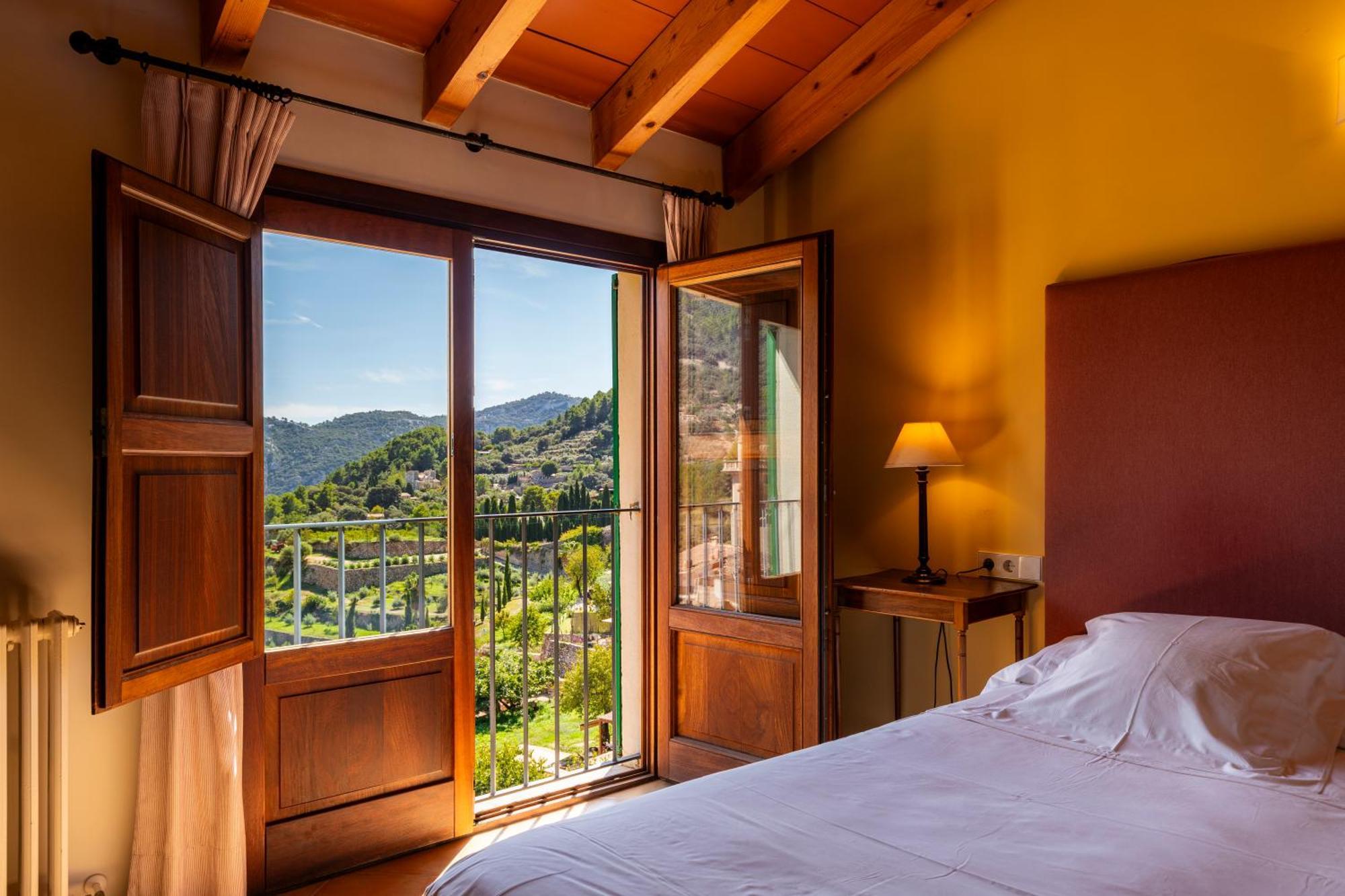 Es Petit Hotel De Valldemossa Экстерьер фото