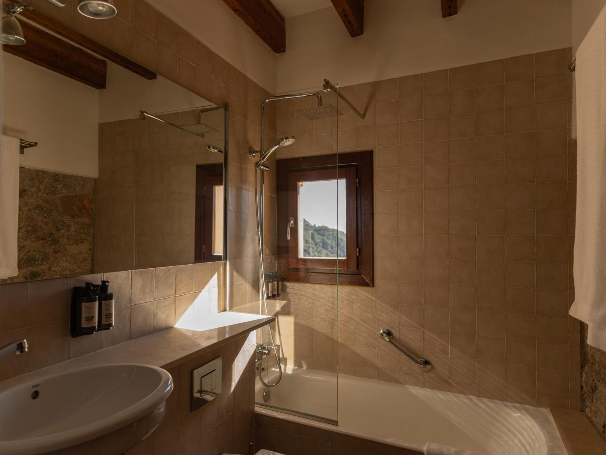 Es Petit Hotel De Valldemossa Экстерьер фото